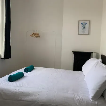 Apartmán 2 Double Bedroom Flat, Location *