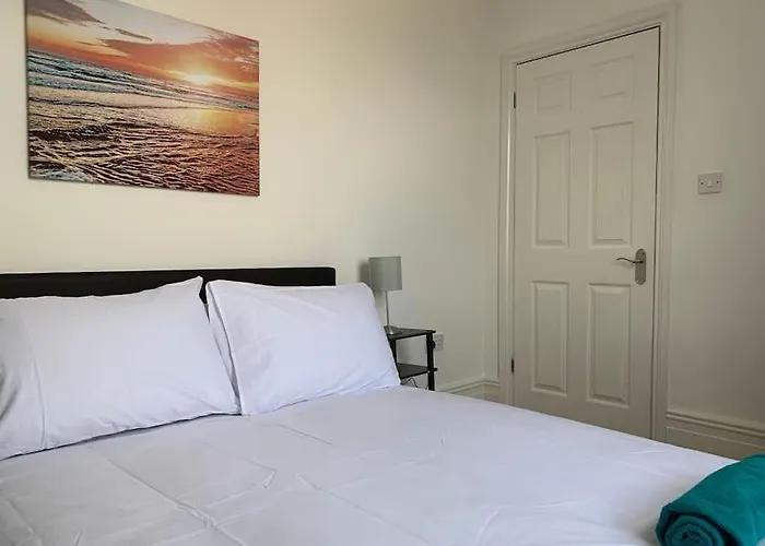 Daire 2 Double Bedroom Flat, Location *